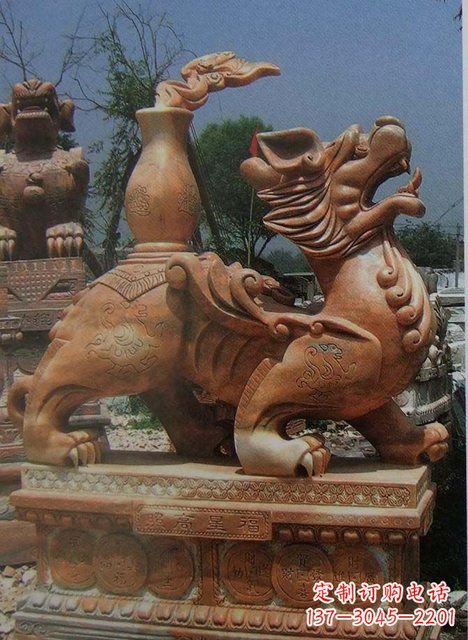 开封古典麒麟大理石雕塑