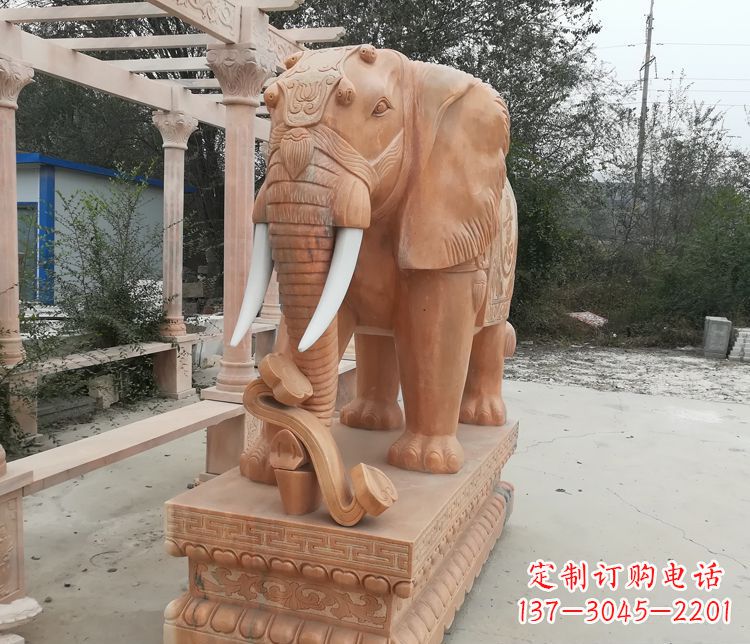 开封鼻卷如意的大象晚霞红门口镇宅石雕