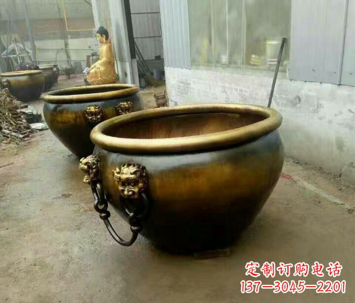 开封精致的铜制家居摆件——水缸铜雕塑