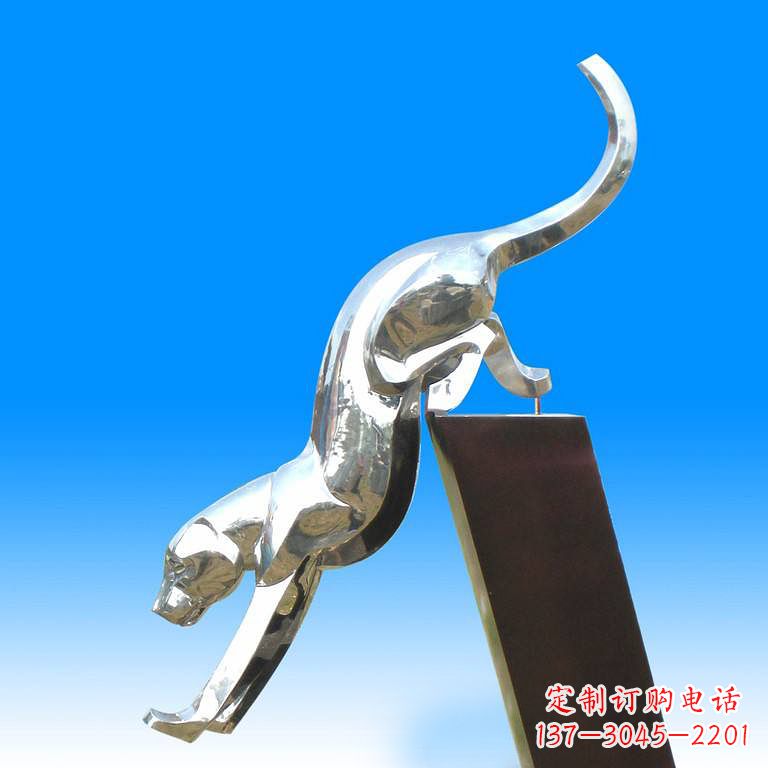 开封玻璃钢豹子雕塑