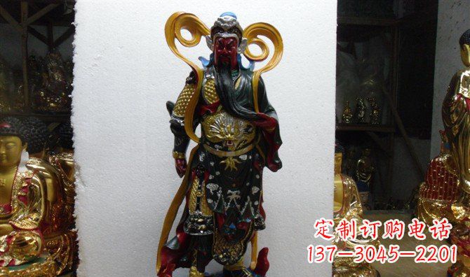 开封关公玻璃钢彩绘刀