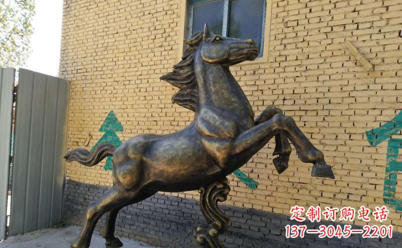 开封玻璃钢仿铜马到成功雕塑马