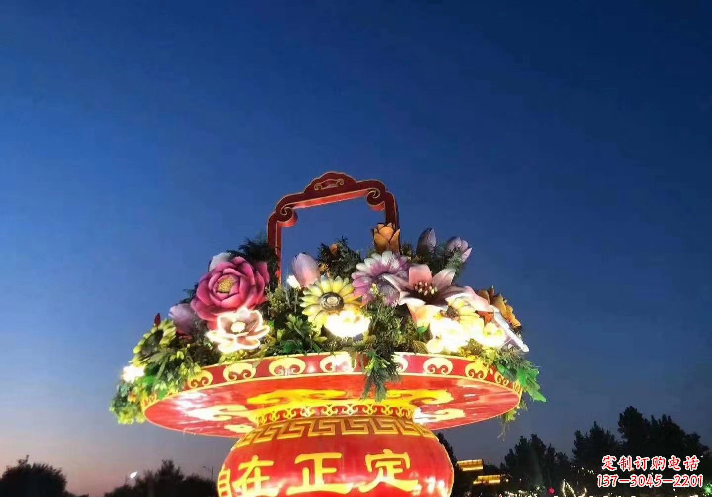 开封玻璃钢花篮景观雕塑