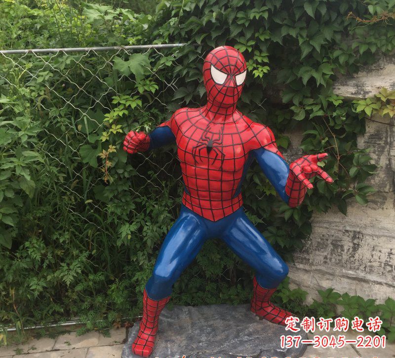 开封玻璃钢蜘蛛侠雕塑