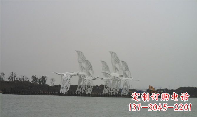 开封不锈钢白鹭动物雕塑美丽的艺术作品