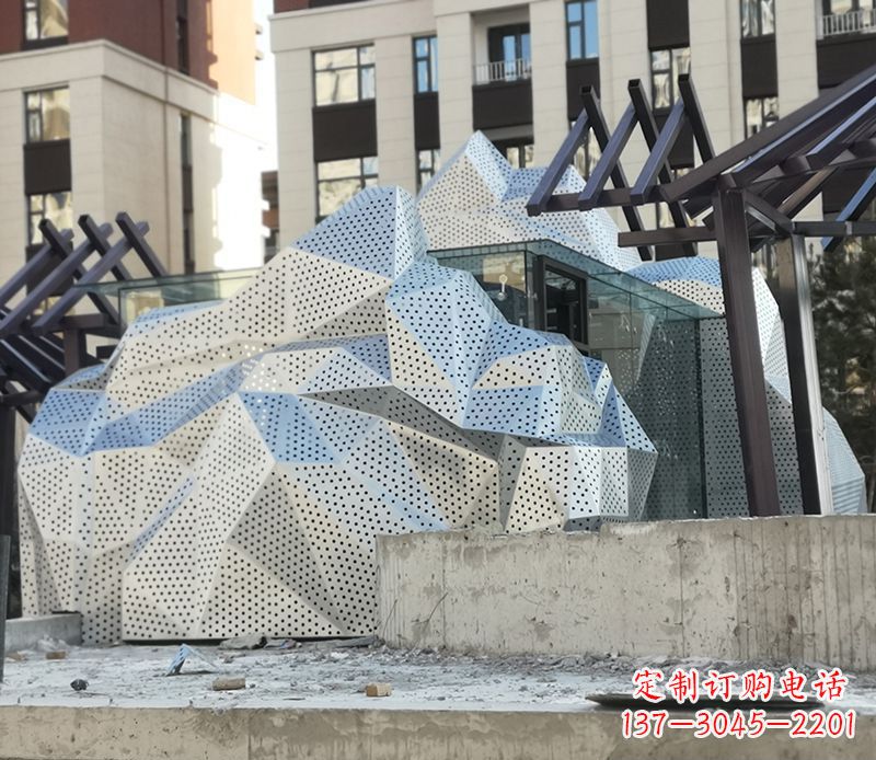 开封不锈钢别墅假山景观雕塑