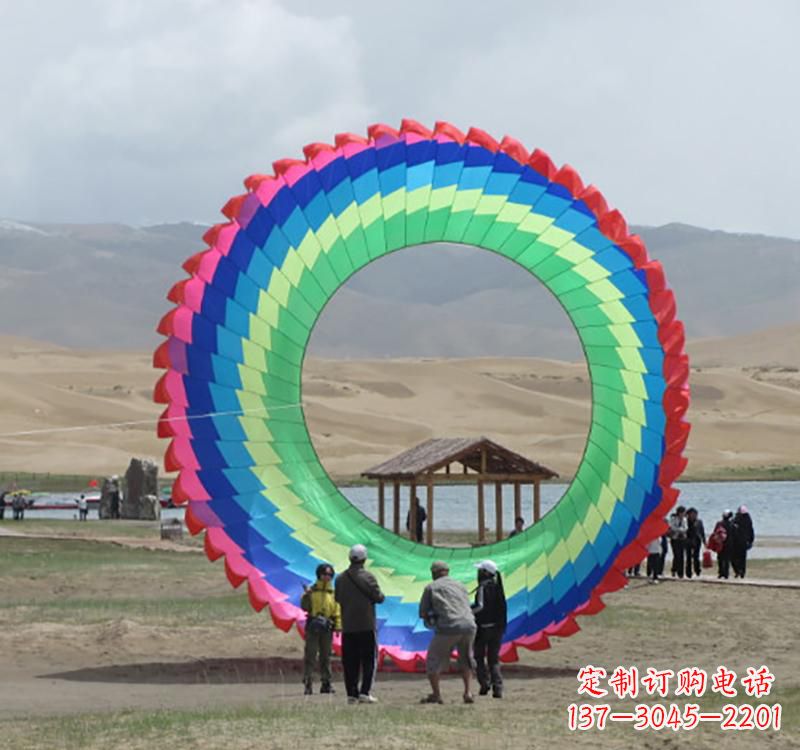 开封不锈钢彩色圆环雕塑——精致的艺术瑰宝