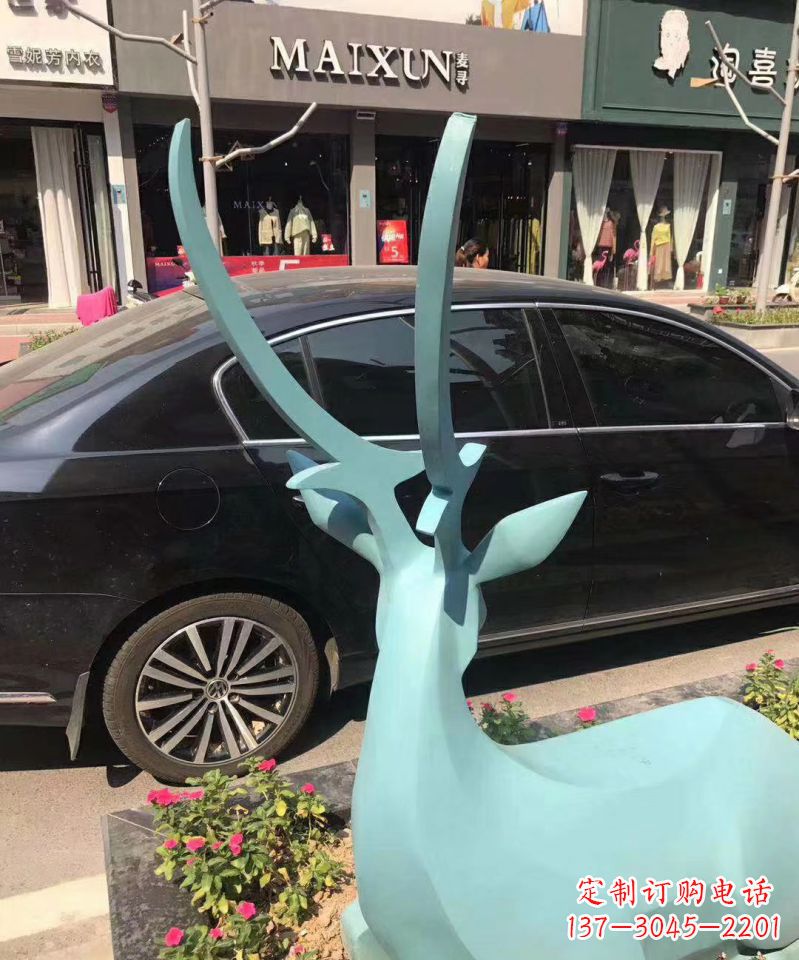 开封不锈钢城市仿真小鹿雕塑