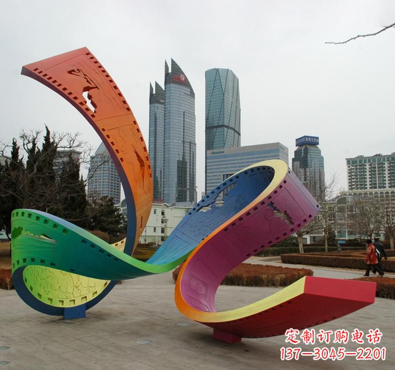 开封精美的不锈钢城市景观雕塑