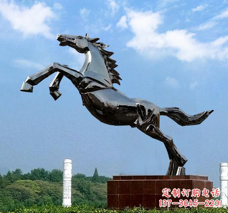 开封不锈钢城市艺术奔马雕塑精美的艺术之作
