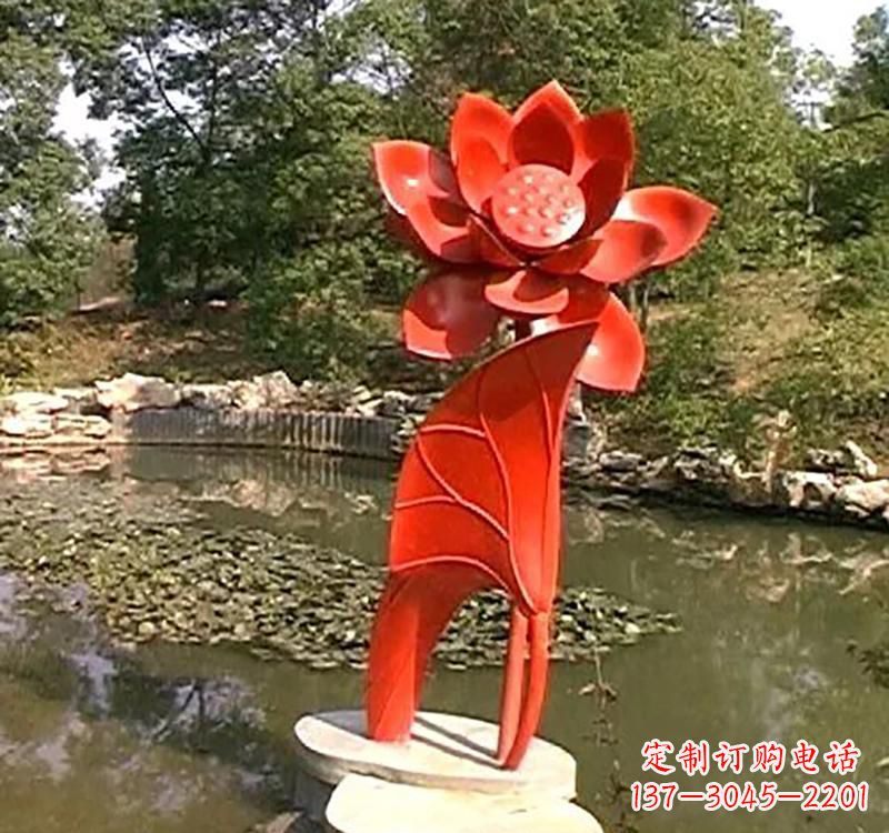 开封不锈钢荷花雕塑激发城市艺术灵感