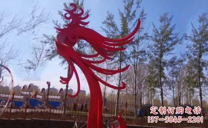 开封不锈钢凤凰雕塑——象征着美丽与力量