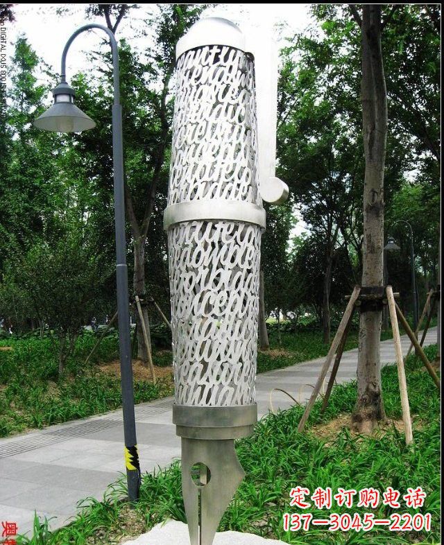 开封不锈钢钢笔雕塑艺术与科技的完美结合
