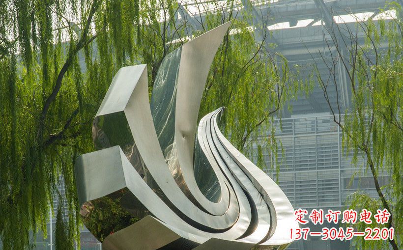 开封不锈钢鸽子景观雕塑