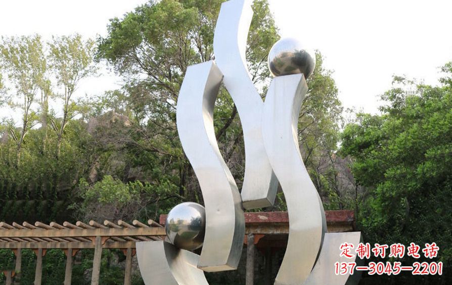 开封不锈钢飘带雕塑美化小区景观