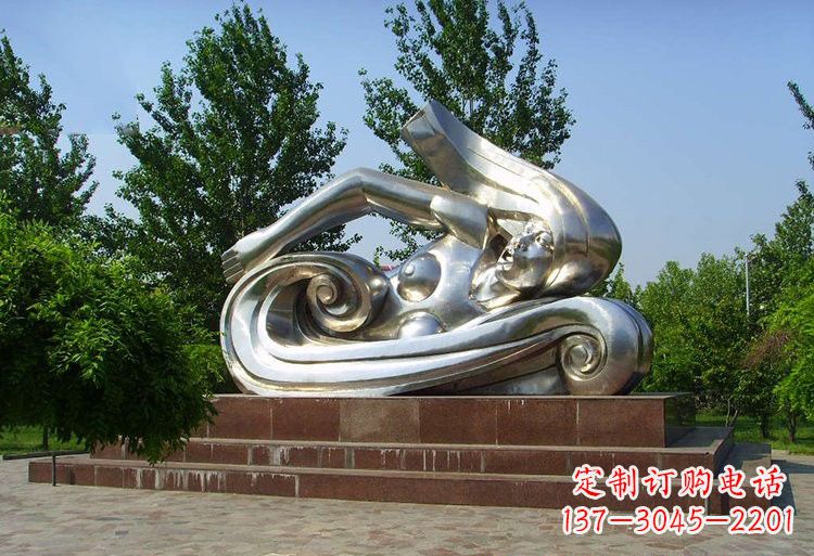 开封浪漫游泳不锈钢女孩雕塑