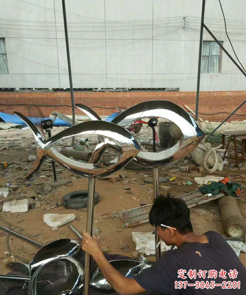 开封不锈钢动物雕塑