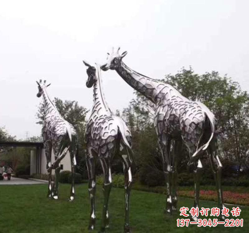 开封不锈钢大型长颈鹿雕塑