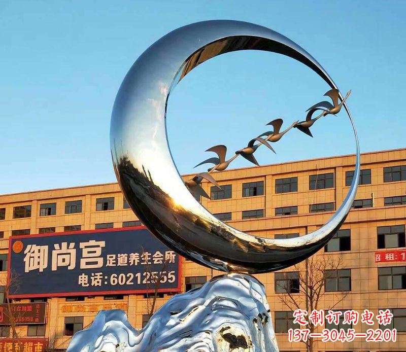 开封不锈钢大雁雕塑1