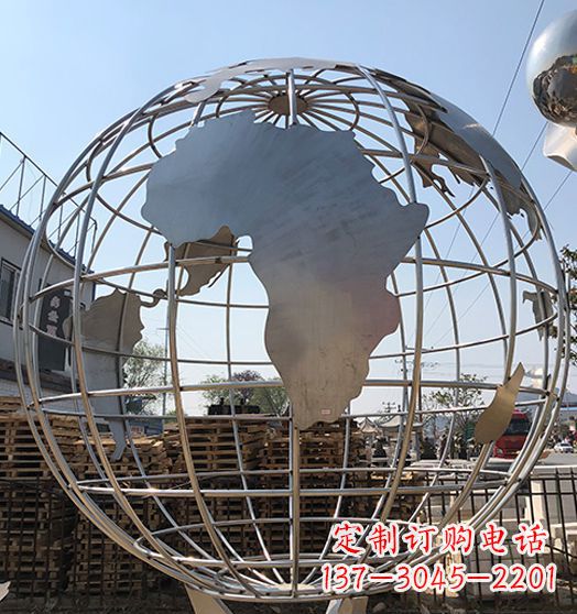 开封不锈钢地球仪雕塑精美的艺术作品