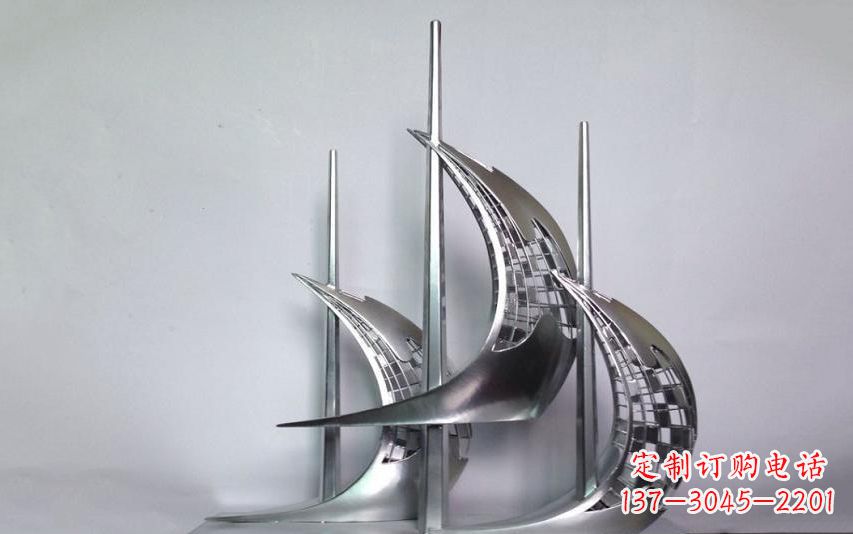 开封不锈钢帆船雕塑——海洋之旅的象征