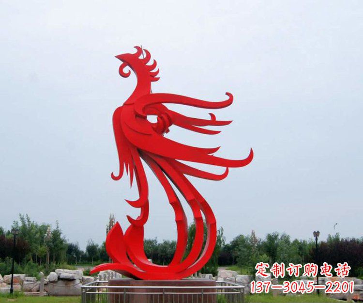 开封精美凤凰雕塑点亮凤凰公园