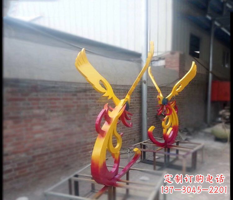 开封凤凰雕塑美化公园景观