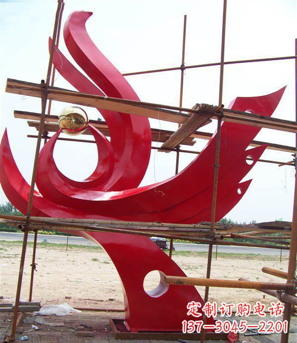 开封凤凰展翅高飞——不锈钢凤凰明珠广场景观雕塑