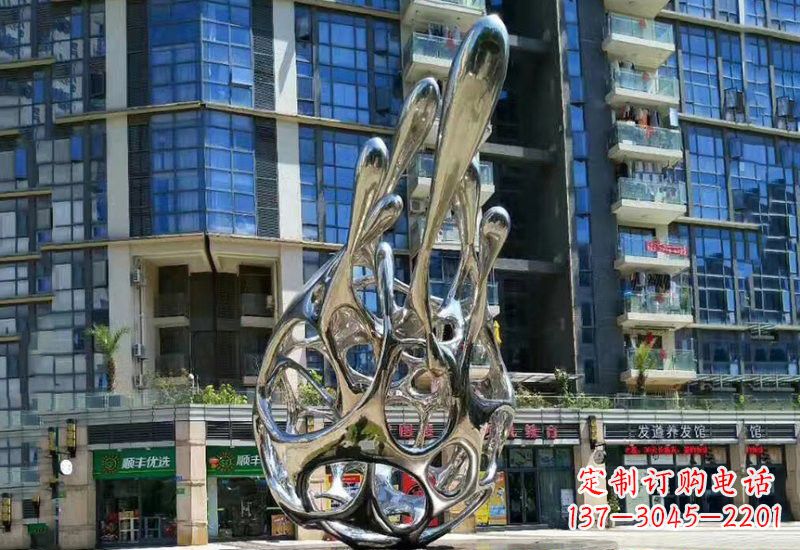 开封不锈钢龙雕塑——象征着力量与灵气