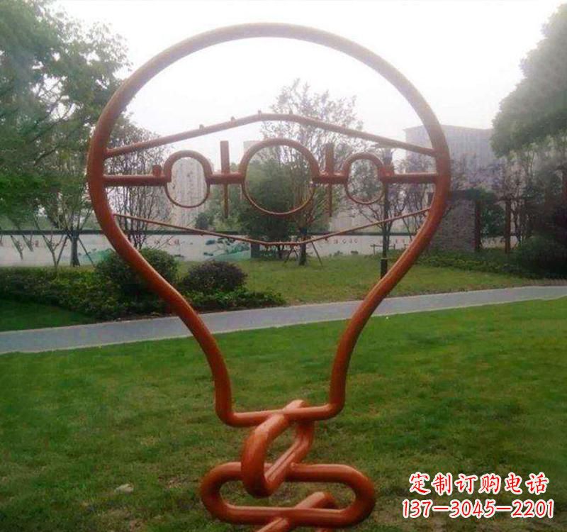 开封不锈钢灯泡雕塑点亮城市之美