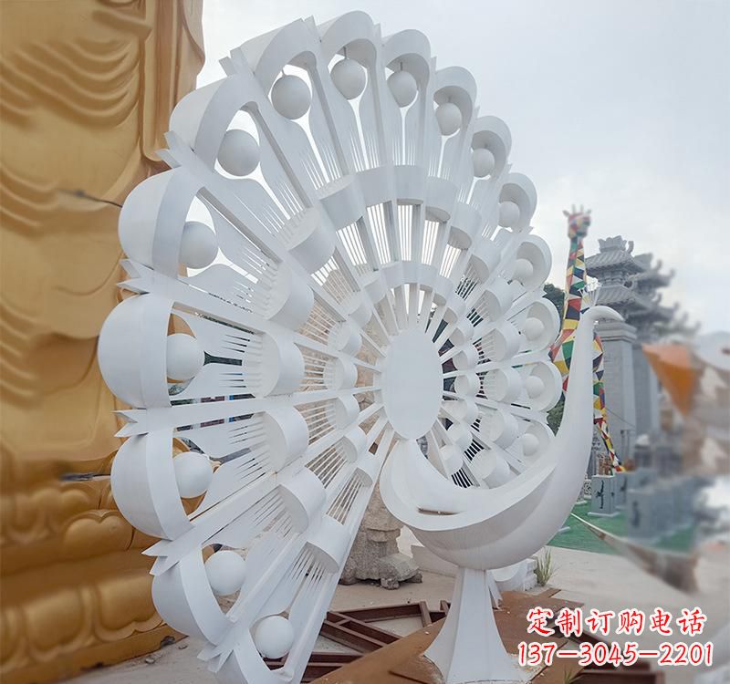 开封不锈钢孔雀雕塑美丽的艺术品