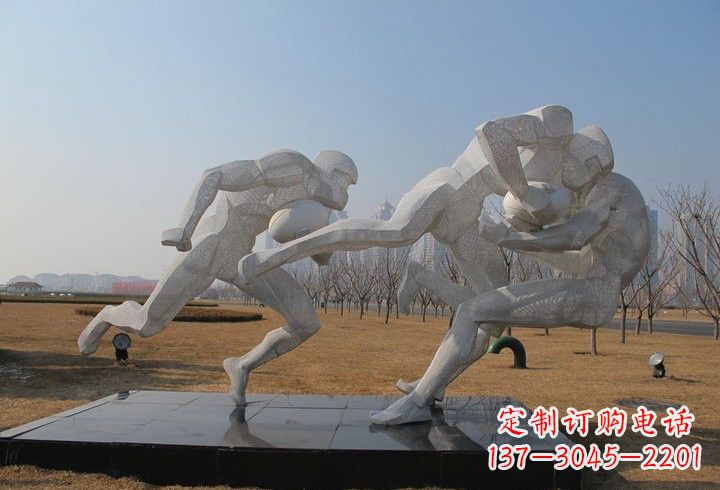 开封不锈钢橄榄球雕塑传承运动精神