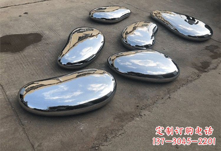 开封不锈钢水滴雕塑让公园更加美丽