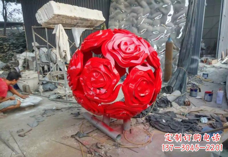 开封不锈钢玫瑰雕塑让玫瑰之美永存