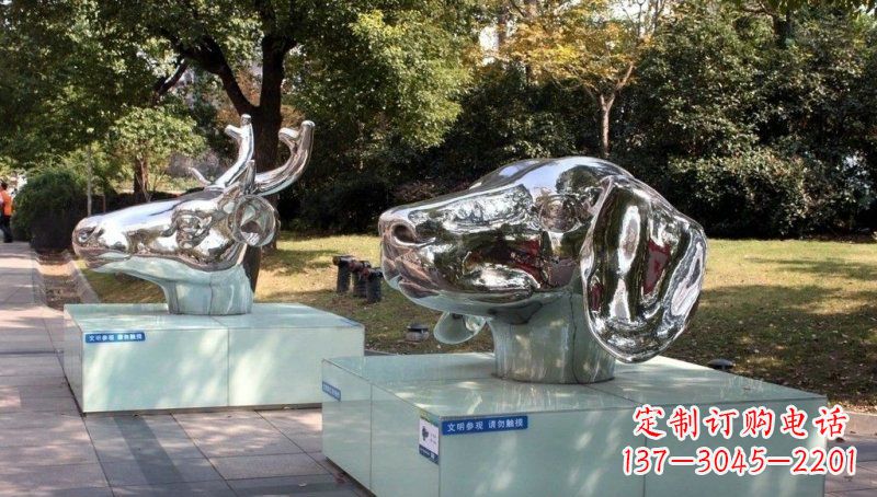 开封不锈钢十二生肖动物头像雕塑的魅力
