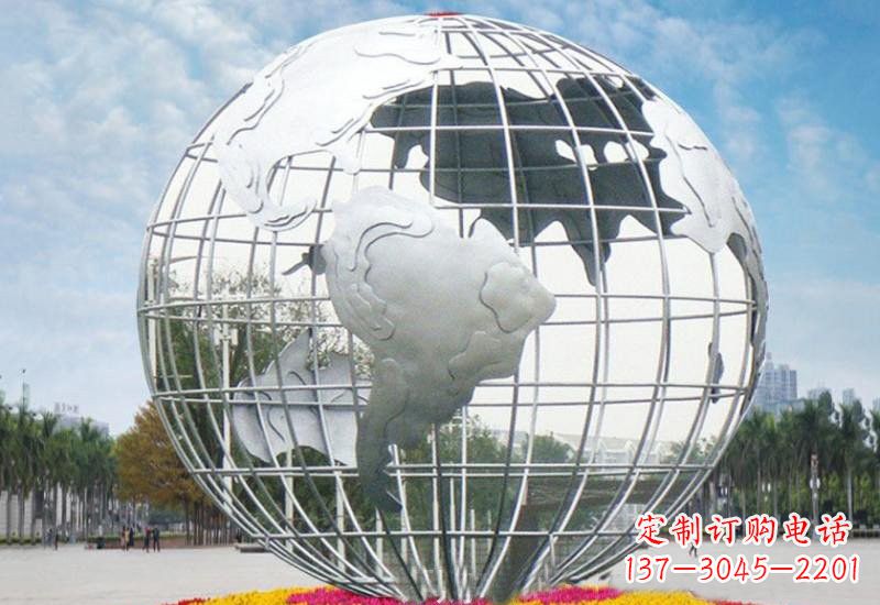 开封不锈钢地球雕塑象征着和平与友谊
