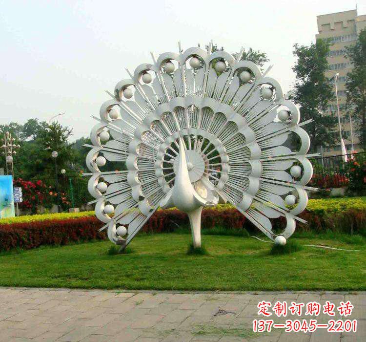 开封不锈钢广场动物孔雀雕塑