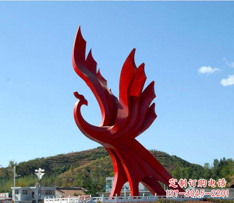 开封璀璨凤凰不锈钢广场上的艺术之美