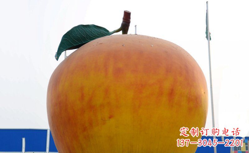 开封不锈钢苹果雕塑浓缩艺术精髓