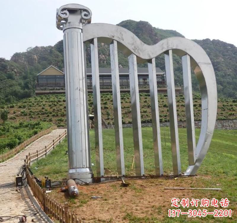 开封不锈钢广场竖琴雕塑