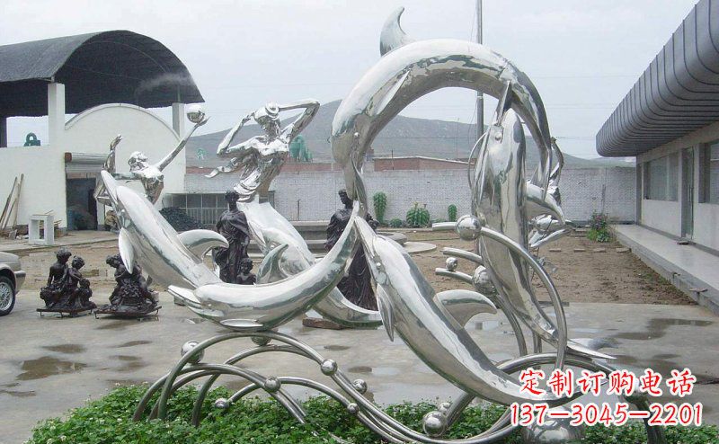 开封不锈钢海豚嬉戏动物雕塑