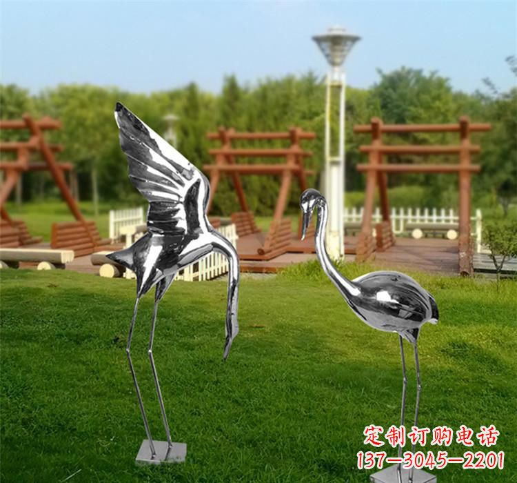 开封不锈钢仙鹤雕塑艺术精美、气质高雅