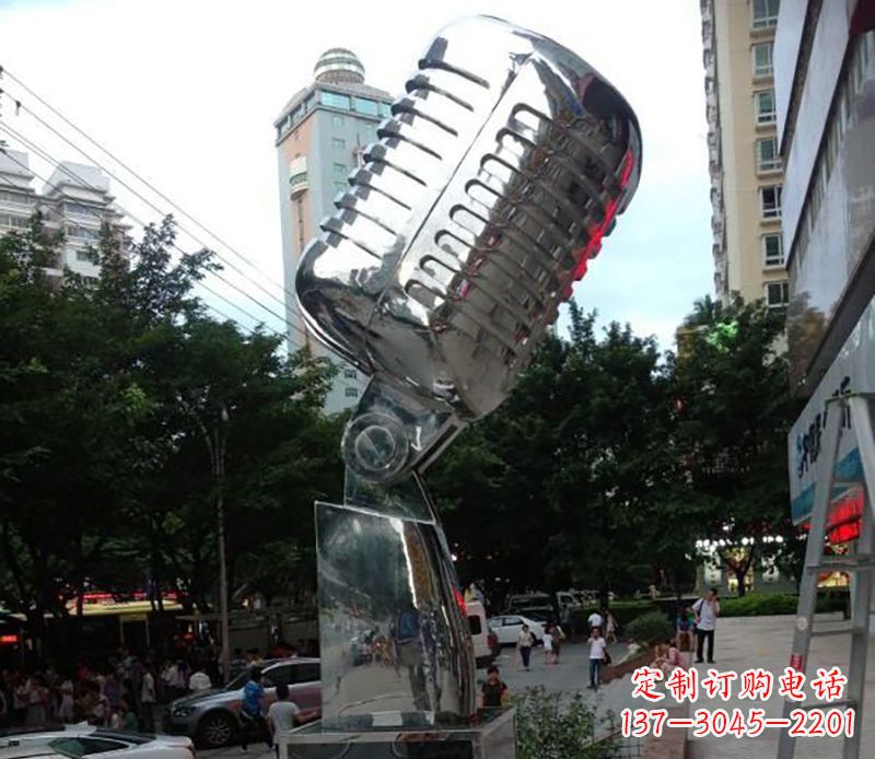 开封不锈钢话筒雕塑