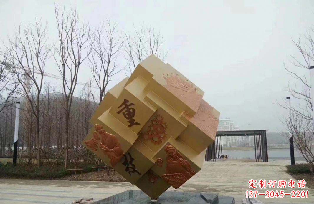 开封不锈钢景观浮雕魔方雕塑