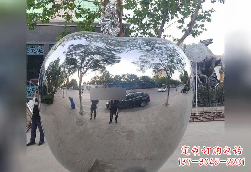 开封不锈钢苹果雕塑精美绝伦