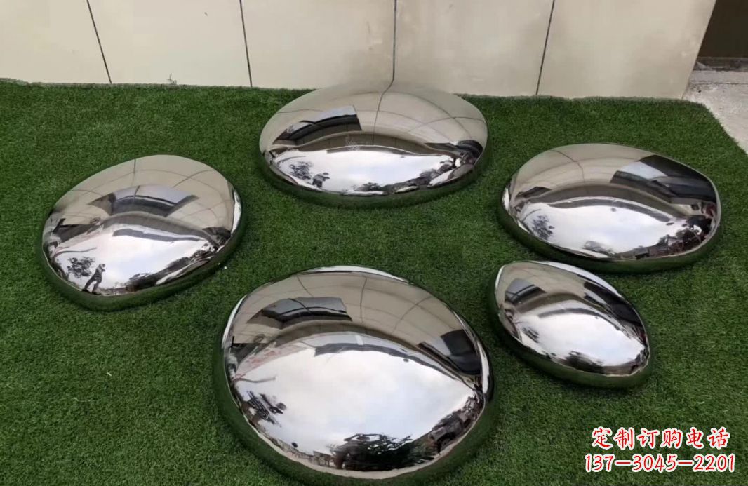 开封精致灵动的不锈钢鹅卵石雕塑