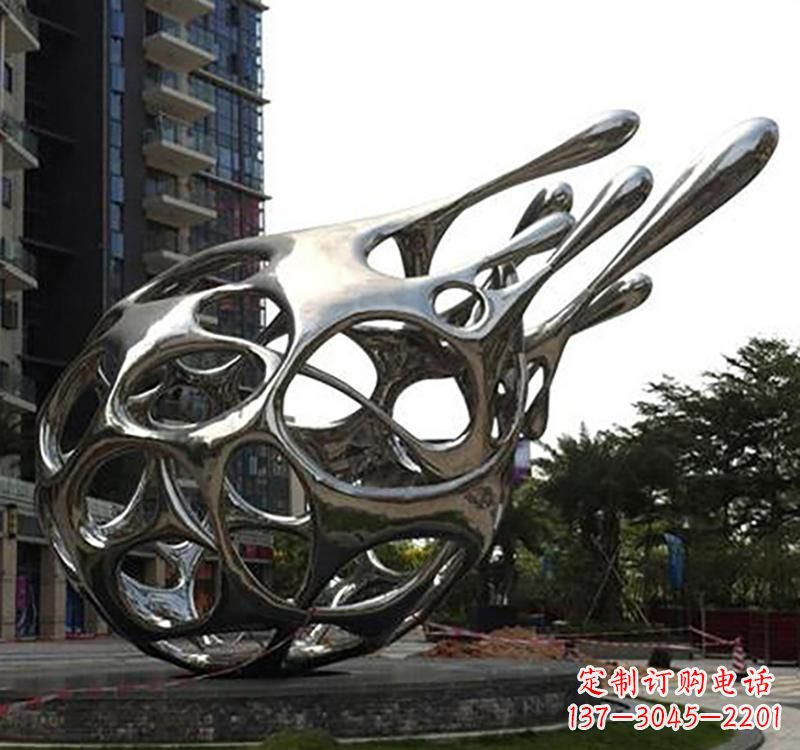 开封不锈钢镜面火龙果雕塑精致的艺术瑰宝