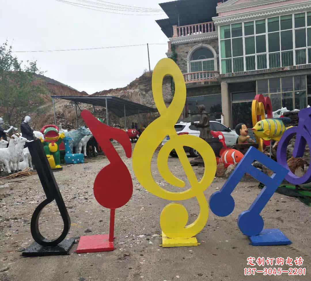 开封不锈钢烤漆音符雕塑1