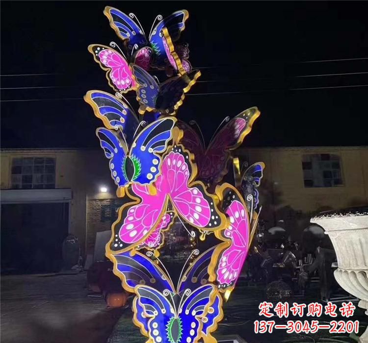 开封不锈钢镂空蝴蝶雕塑——自由自在的艺术风景