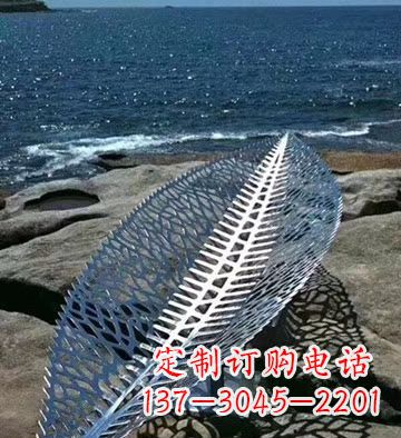 开封不锈钢镂空树叶景观雕塑精致而又充满灵性